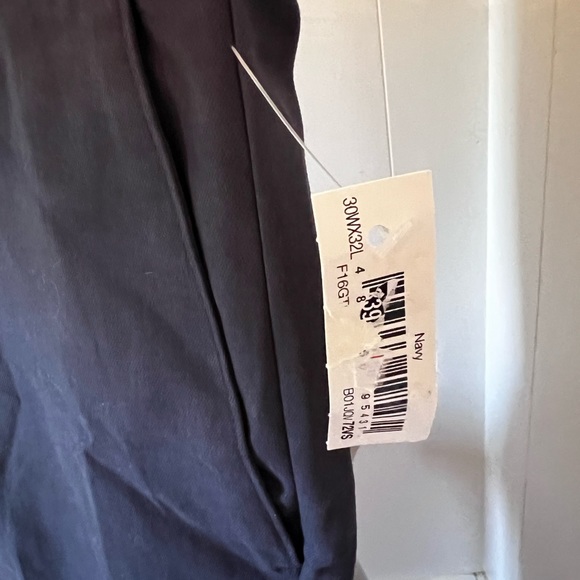 NWT Goodthreads Navy Trousers, 30x32 - Picture 3 of 4
